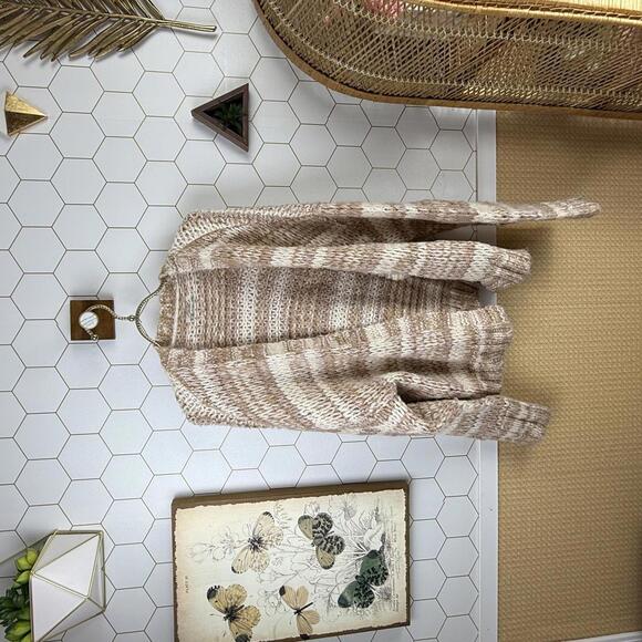 American Eagle Outfitters Sweaters - American Eagle Tan Cozy Chunky Knit Cardigan Sweater - Size - Medium